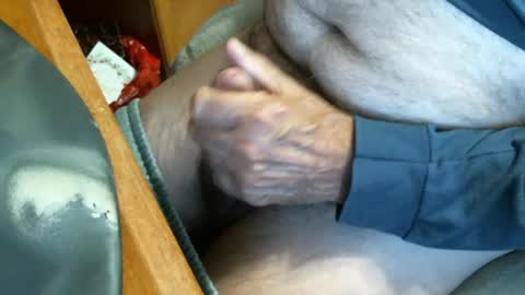 Snapshot of cczt154 chatting on June 18, 9:19 pm CCzt154 online show from June 18, 9:19 pm
