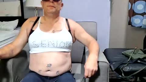 C.d slut4u online show from September 13, 9:09 am