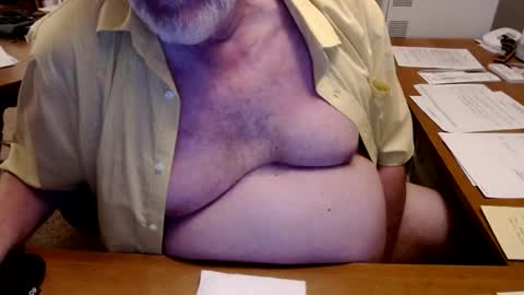 Snapshot of cdan1000 chatting on July 25, 2:31 am Dan online show from July 25, 2:31 am