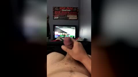 Snapshot of cdebord1003 chatting on August 2, 5:22 pm colten online show from August 2, 5:22 pm