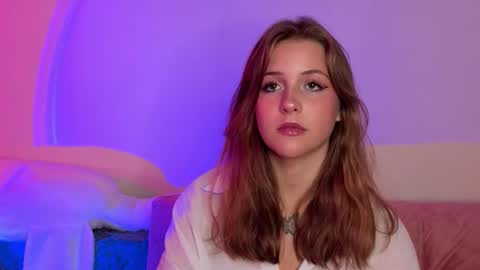 Lina  online show from November 13, 7:02 pm