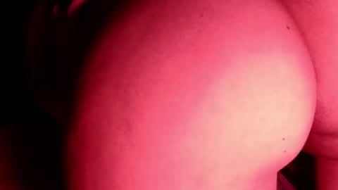 CeeCee online show from December 4, 9:01 pm