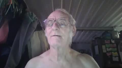 Chuck online show from December 16, 4:12 pm