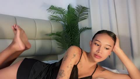Snapshot of celest_petite chatting on July 23, 4:38 pm Celestiana online show from July 23, 4:38 pm