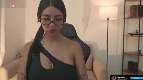 Snapshot of celeste_1220 chatting on May 19, 8:59 pm Alice online show from May 19, 8:59 pm