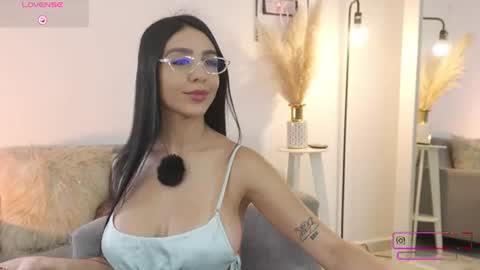 Snapshot of celeste_1220 chatting on June 16, 9:39 pm Alice online show from June 16, 9:39 pm
