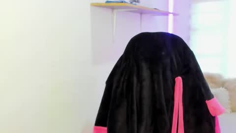 celeste_bonnet1 online show from November 3, 7:04 pm