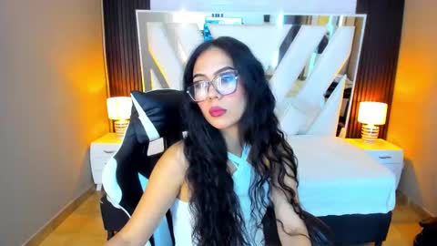 SARA  online show from October 13, 11:21 am