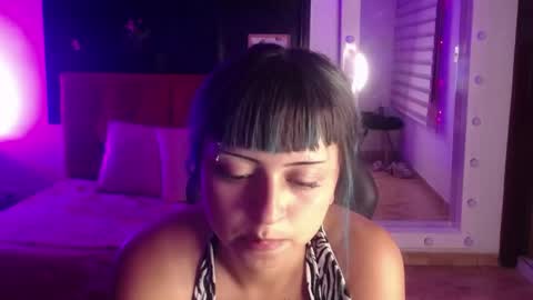 Snapshot of celeste_fioree chatting on May 15, 9:44 pm celeste_fioree online show from May 15, 9:44 pm
