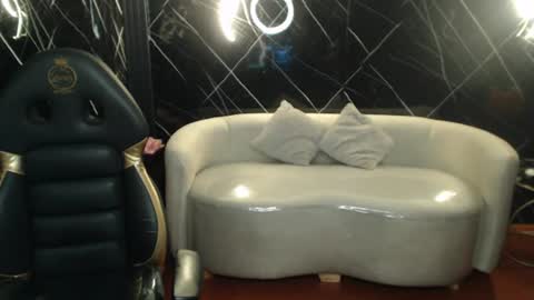 celeste_fioree online show from June 28, 2:01 pm