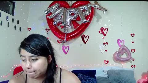 Snapshot of celeste_hotres chatting on May 26, 9:11 pm celeste_hotres online show from May 26, 9:11 pm