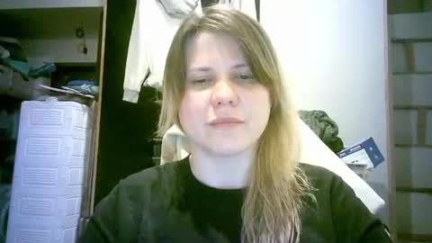 celeste_naughty_ online show from April 28, 10:42 am