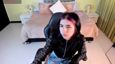 Snapshot of celeste_rous__ chatting on May 12, 12:24 pm Celeste online show from May 12, 12:24 pm