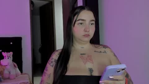 Snapshot of celeste_y_pipe chatting on July 22, 5:43 am Celeste Y Pipe online show from July 22, 5:43 am