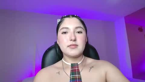 celesteeeuph online show from February 17, 9:43 pm