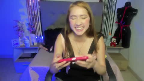 Snapshot of celesthejones chatting on February 8, 6:54 am CelestheJones online show from February 8, 6:54 am