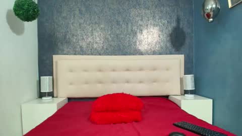 Snapshot of celestial_queen_ chatting on November 24, 11:10 am Celestial online show from November 24, 11:10 am