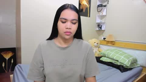 celestinaxisabella online show from May 10, 1:49 pm