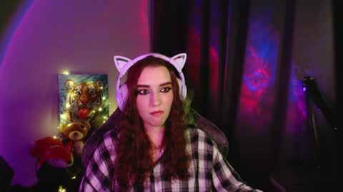 celia_sensual_ online show from June 29, 8:42 pm
