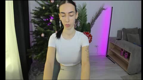 Snapshot of celine_roxelle chatting on November 18, 11:58 am Celine Roxelle online show from November 18, 11:58 am