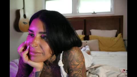 Snapshot of celineshore chatting on May 22, 7:08 pm Celine Shore online show from May 22, 7:08 pm