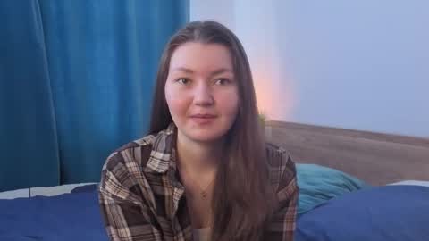 Nina online show from March 18, 7:33 am