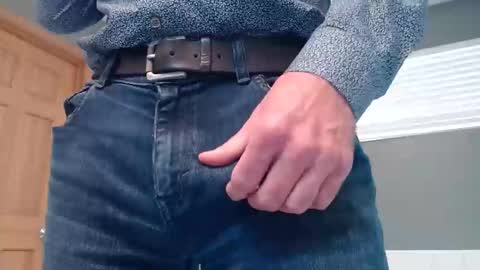 Snapshot of centerfield24 chatting on March 3, 7:28 pm Centerfield online show from March 3, 7:28 pm