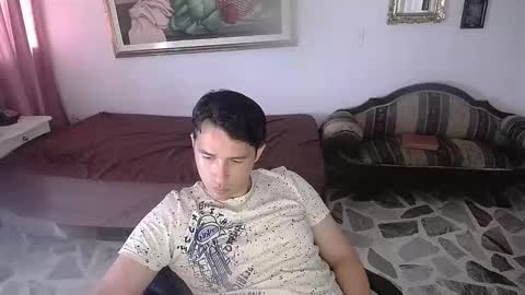 Snapshot of centurionjohnny chatting on February 13, 7:52 pm centurionjohnny online show from February 13, 7:52 pm