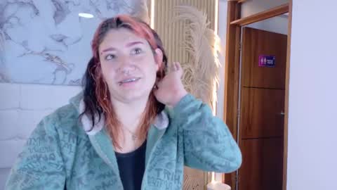 Cerecita  online show from October 7, 12:24 pm