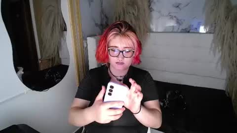 Snapshot of cerecita_02 chatting on July 24, 11:47 pm Cerecita online show from July 24, 11:47 pm
