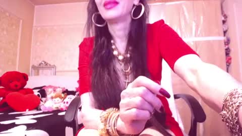 Cerise online show from June 20, 12:14 am
