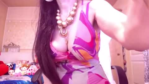 Cerise online show from July 2, 1:38 am