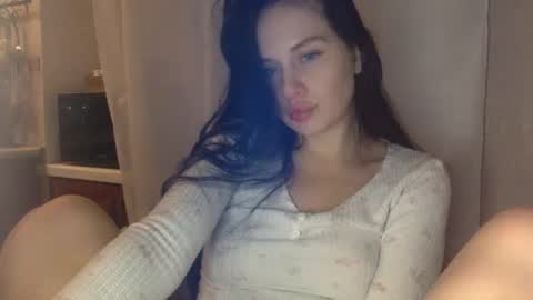 Snapshot of cerisedood82 chatting on October 22, 7:57 pm Eva online show from October 22, 7:57 pm