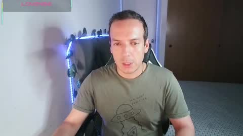 Snapshot of cerso1 chatting on May 30, 1:25 am Cerso online show from May 30, 1:25 am