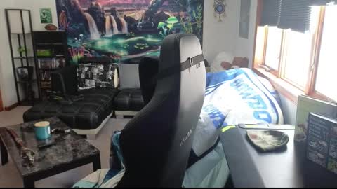 Marie online show from February 24, 4:05 pm