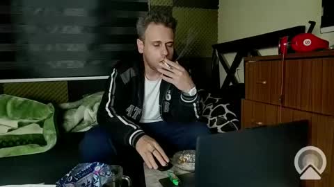 cezar online show from January 4, 6:30 pm