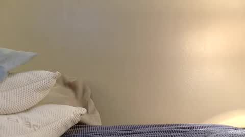 cfnmkinky28 online show from January 4, 2:35 pm