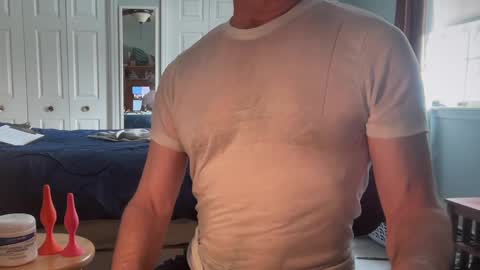 Snapshot of cfnmworkout1 chatting on February 25, 1:06 pm cfnmworkout1 online show from February 25, 1:06 pm