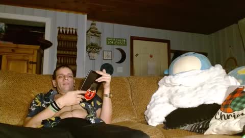 Snapshot of cguffey2284 chatting on December 29, 10:01 am cguffey2284 online show from December 29, 10:01 am