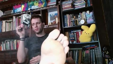 Snapshot of cguffey2284 chatting on February 17, 4:20 am cguffey2284 online show from February 17, 4:20 am