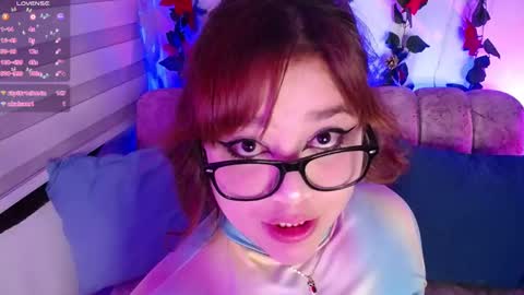 Snapshot of chaarlotte_1 chatting on December 28, 1:29 am charlotte online show from December 28, 1:29 am