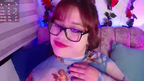 Snapshot of chaarlotte_1 chatting on December 30, 7:53 pm charlotte online show from December 30, 7:53 pm