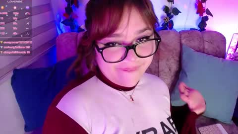 Snapshot of chaarlotte_1 chatting on January 4, 11:17 pm charlotte online show from January 4, 11:17 pm