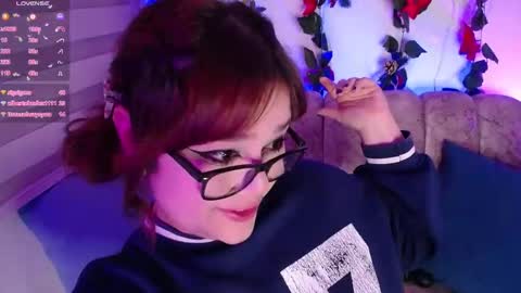 Snapshot of chaarlotte_1 chatting on January 6, 11:09 pm charlotte online show from January 6, 11:09 pm