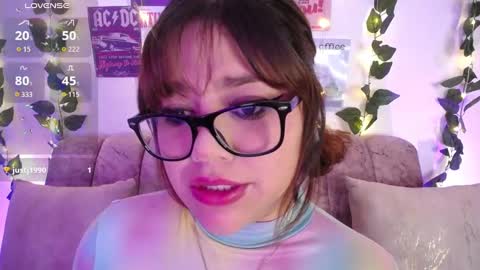 Snapshot of chaarlotte_1 chatting on September 19, 6:30 pm charlotte online show from September 19, 6:30 pm