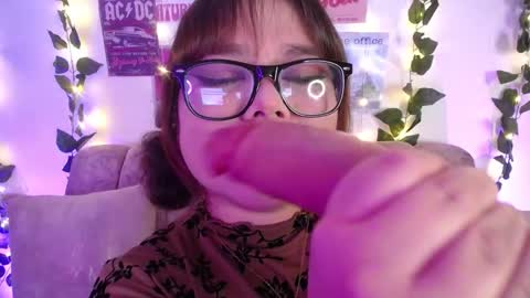 Snapshot of chaarlotte_1 chatting on October 9, 7:34 pm charlotte online show from October 9, 7:34 pm