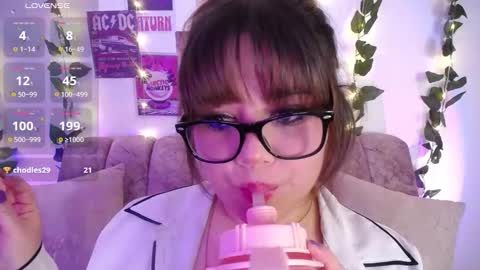 Snapshot of chaarlotte_1 chatting on October 18, 6:08 pm charlotte online show from October 18, 6:08 pm