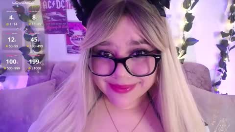 Snapshot of chaarlotte_1 chatting on November 7, 6:52 pm charlotte online show from November 7, 6:52 pm