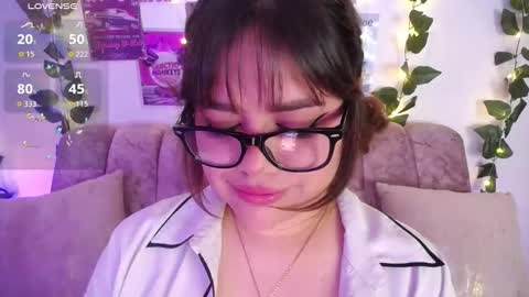 Snapshot of chaarlotte_1 chatting on November 20, 5:12 pm charlotte online show from November 20, 5:12 pm