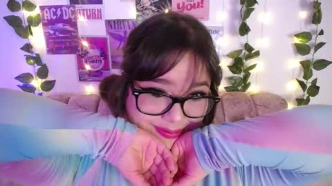 Snapshot of chaarlotte_1 chatting on December 16, 6:24 pm charlotte online show from December 16, 6:24 pm